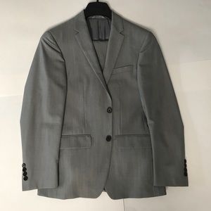 36S DKNY Slim Fit Suit Light Gray